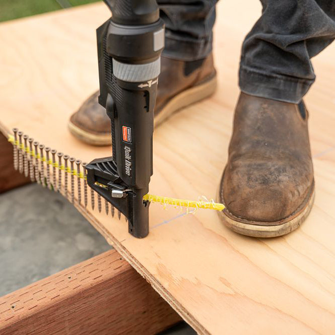 Fastening subfloor with collated subfloor screws